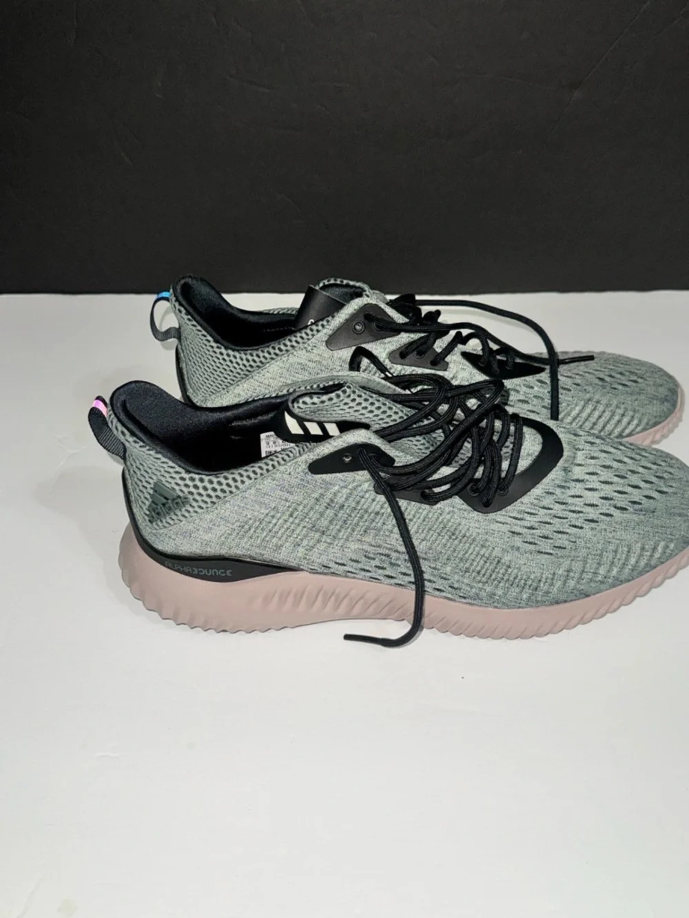Adidas Bounce I Men’s I Knit Athletic Sneakers - Sage Green